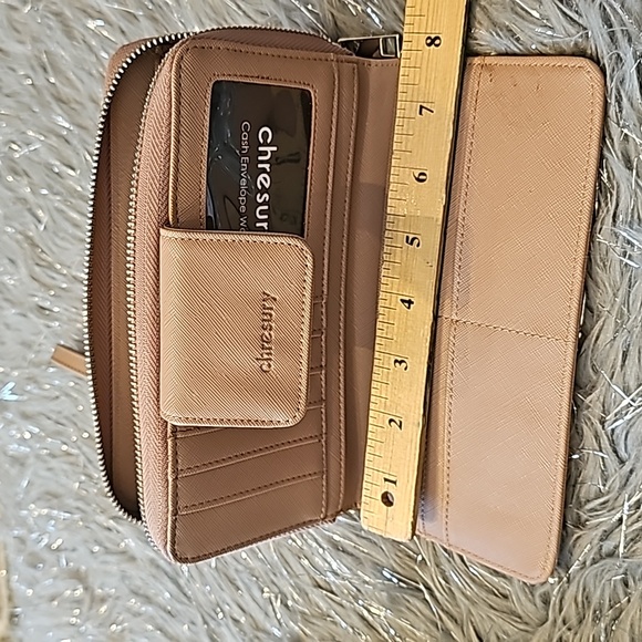 Chresury cash envelope wallet in beige blush. - Picture 5 of 6